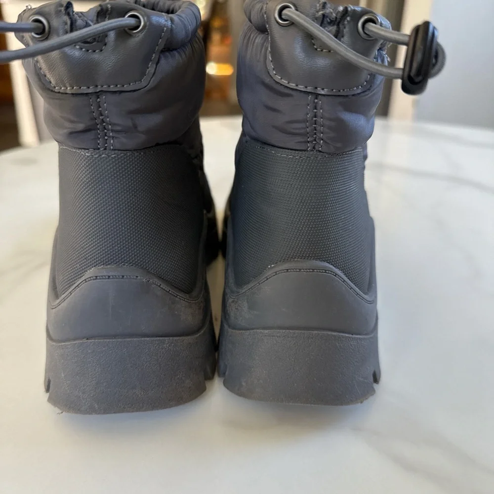 Lucky Brand Charcoal Winter Boots